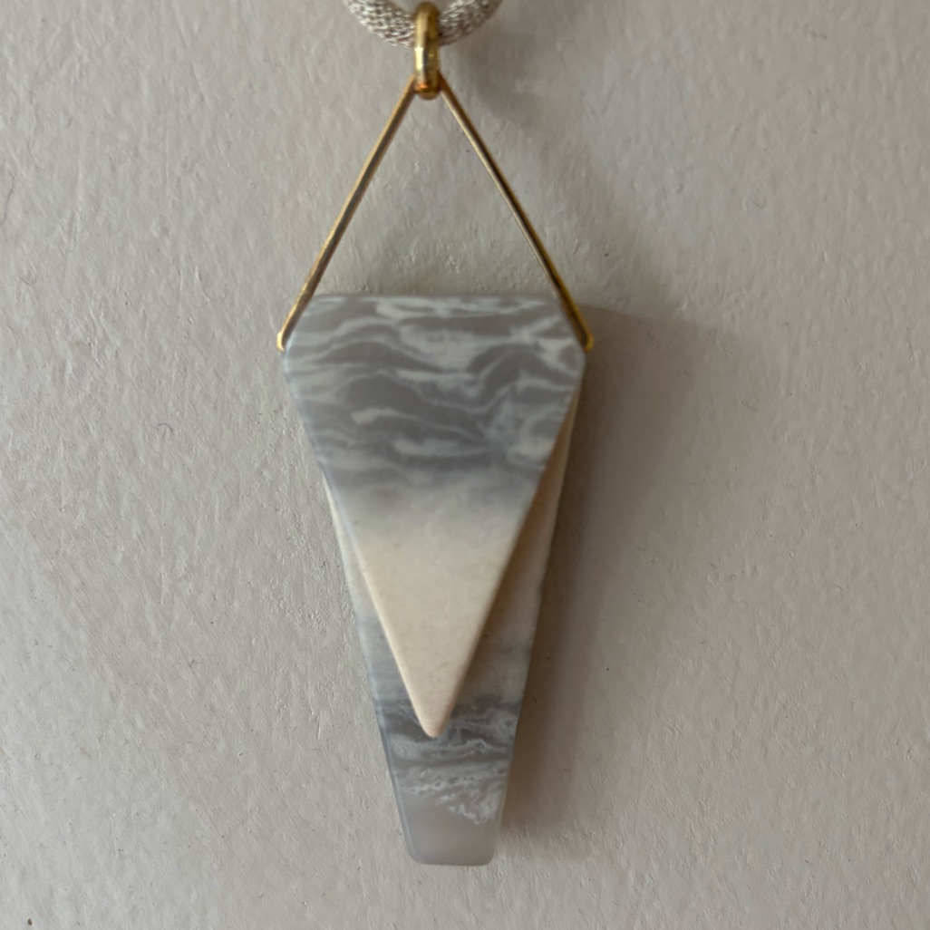 Lafayette 148 New York Faux Stone Pendant Necklace With Gold And Gray 35 Inch